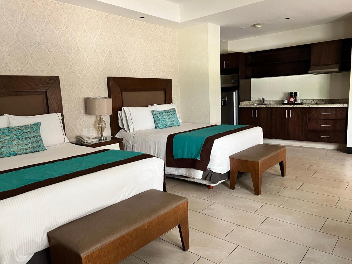 Aurea Hotel And Suites Zapopan Exteriör bild