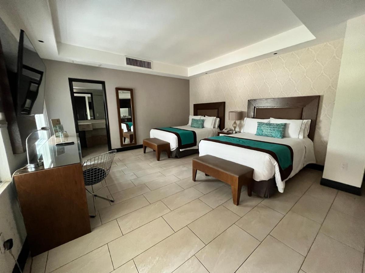 Aurea Hotel And Suites Zapopan Exteriör bild