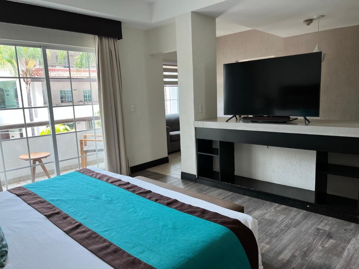 Aurea Hotel And Suites Zapopan Exteriör bild
